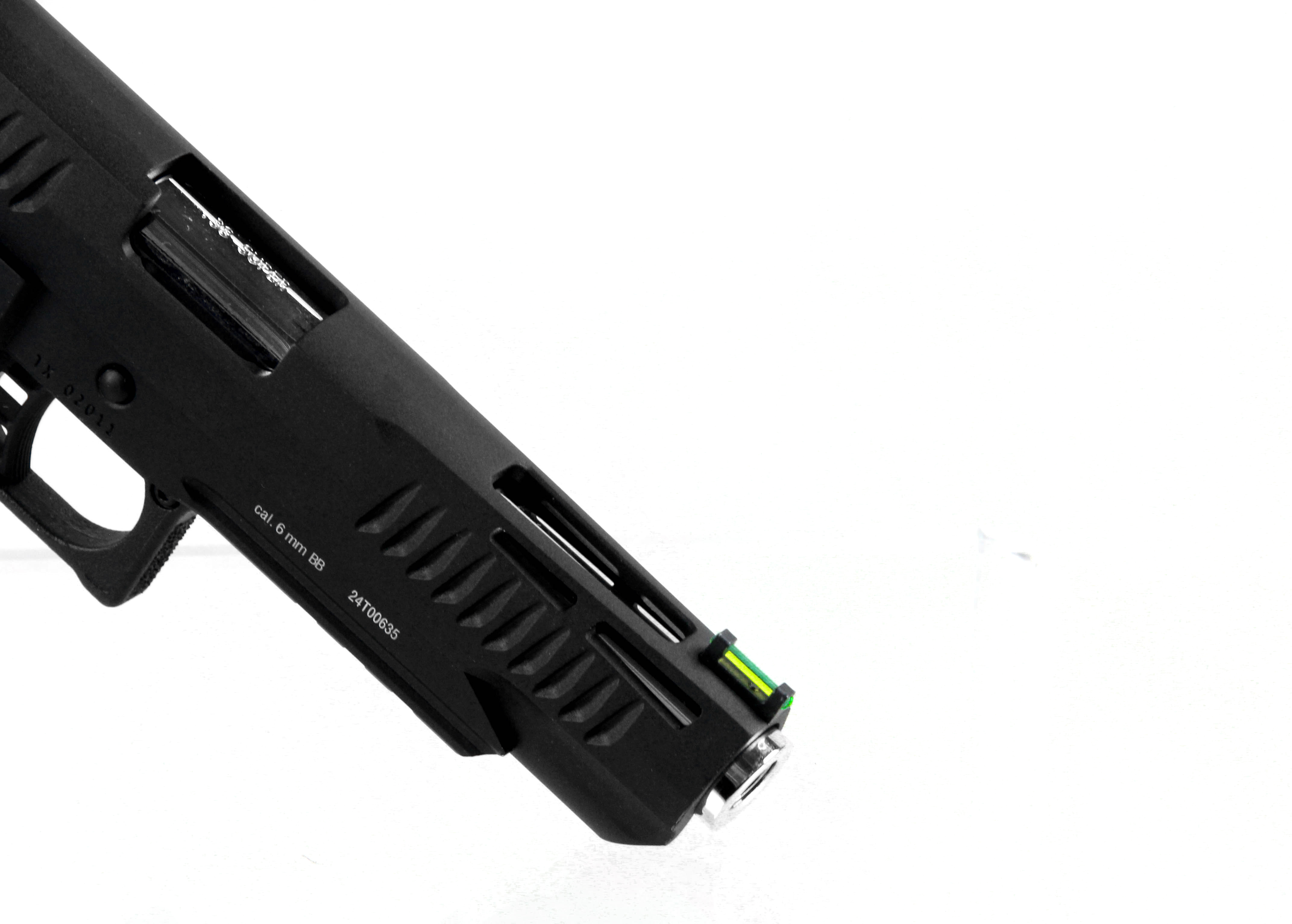 Trinity Hi-Capa 5.1 (GAS / aluminium slide) -- Silver barrel Trinity Hi-Capa 5.1 (GAS / aluminium slide) -- Silver barrel