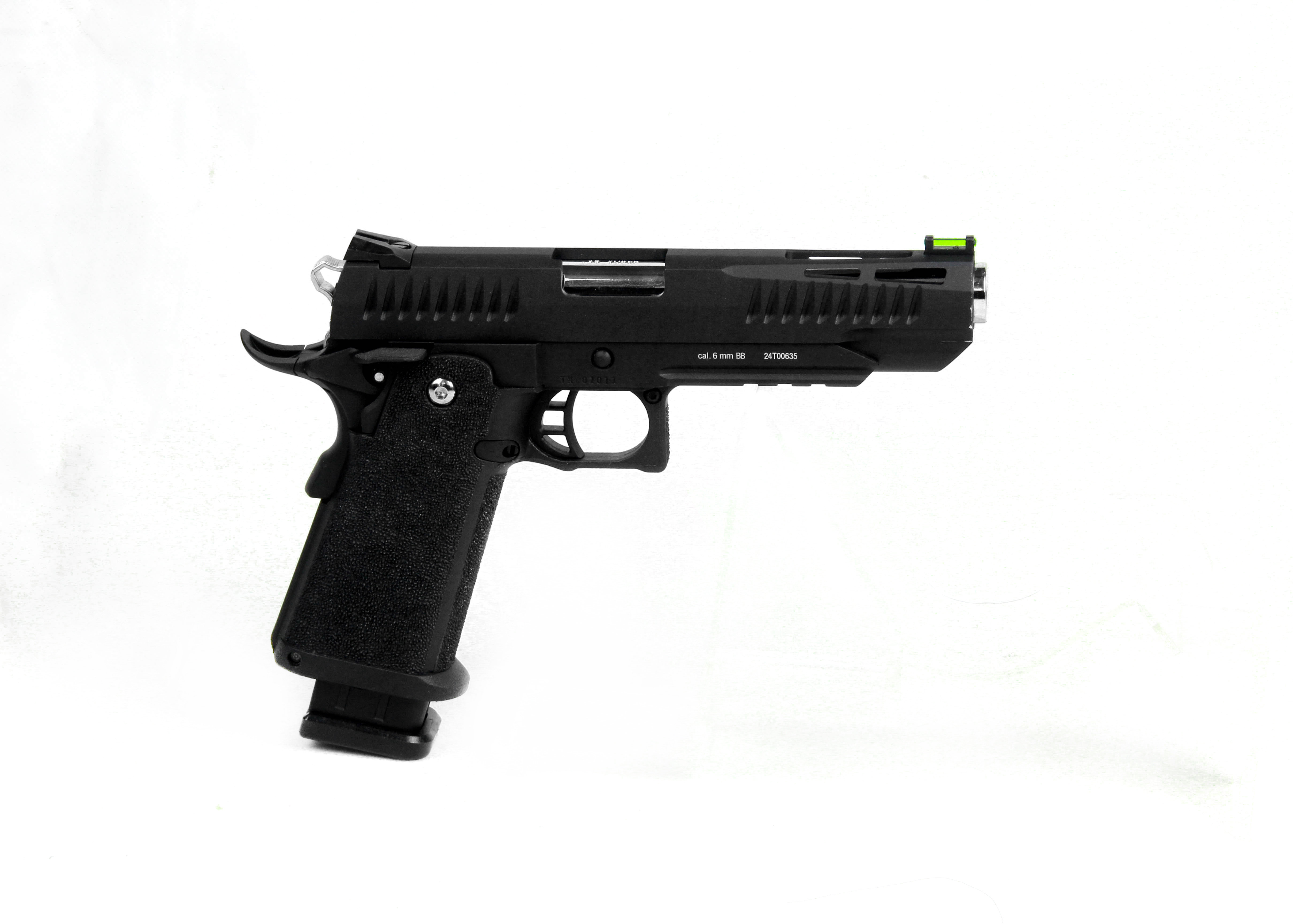 Trinity Hi-Capa 5.1 (GAS / aluminium slide) -- Silver barrel Trinity Hi-Capa 5.1 (GAS / aluminium slide) -- Silver barrel